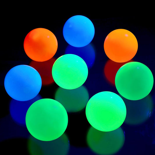 🌟  Glow in The Dark Sticky Balls